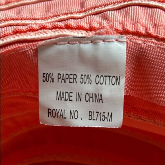 NWOT … Looking “PEACHY” Sun Hat - Picture 3 of 3